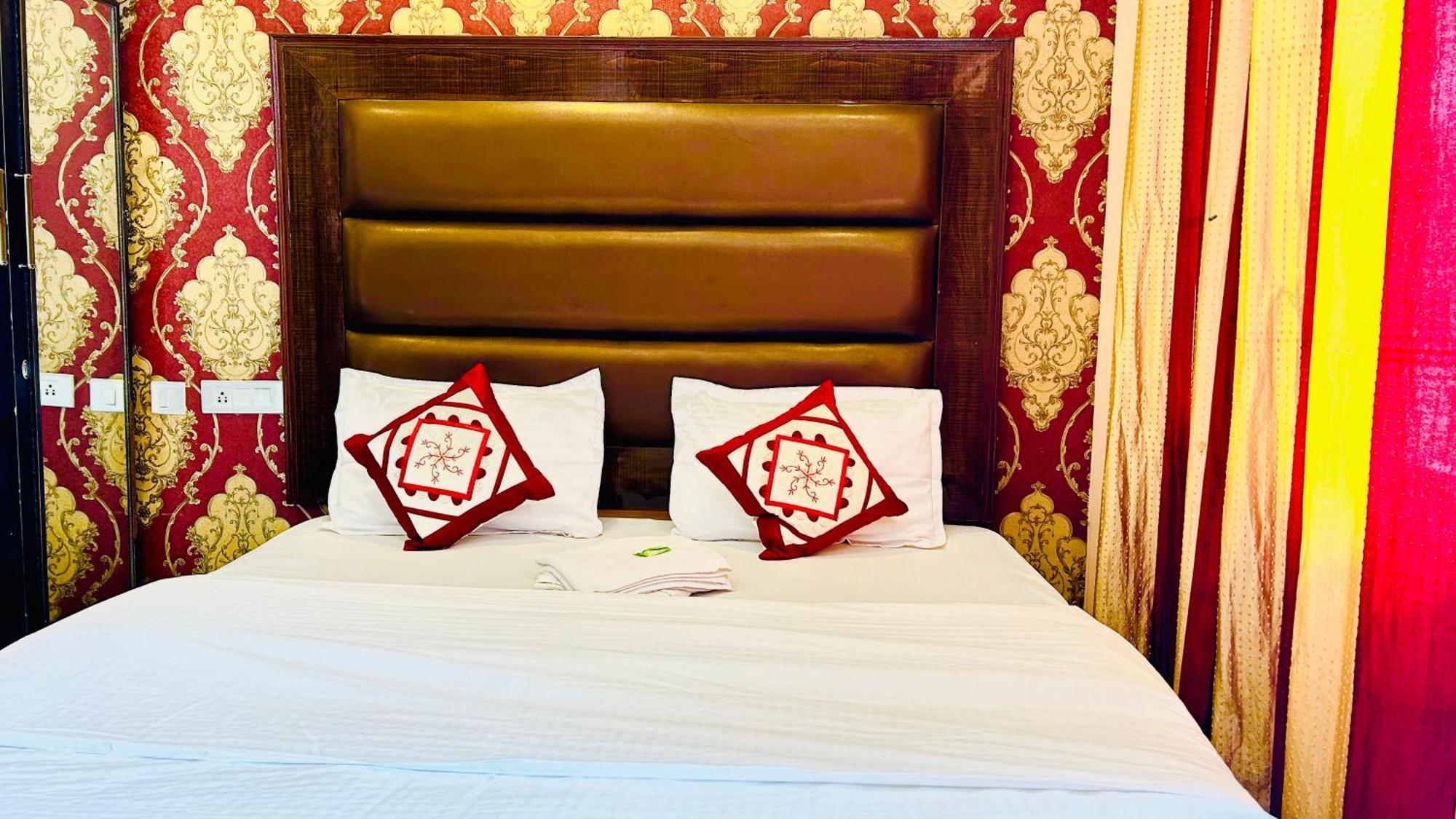 Hanu Vatika The Family Choice Shimla Ngoại thất bức ảnh