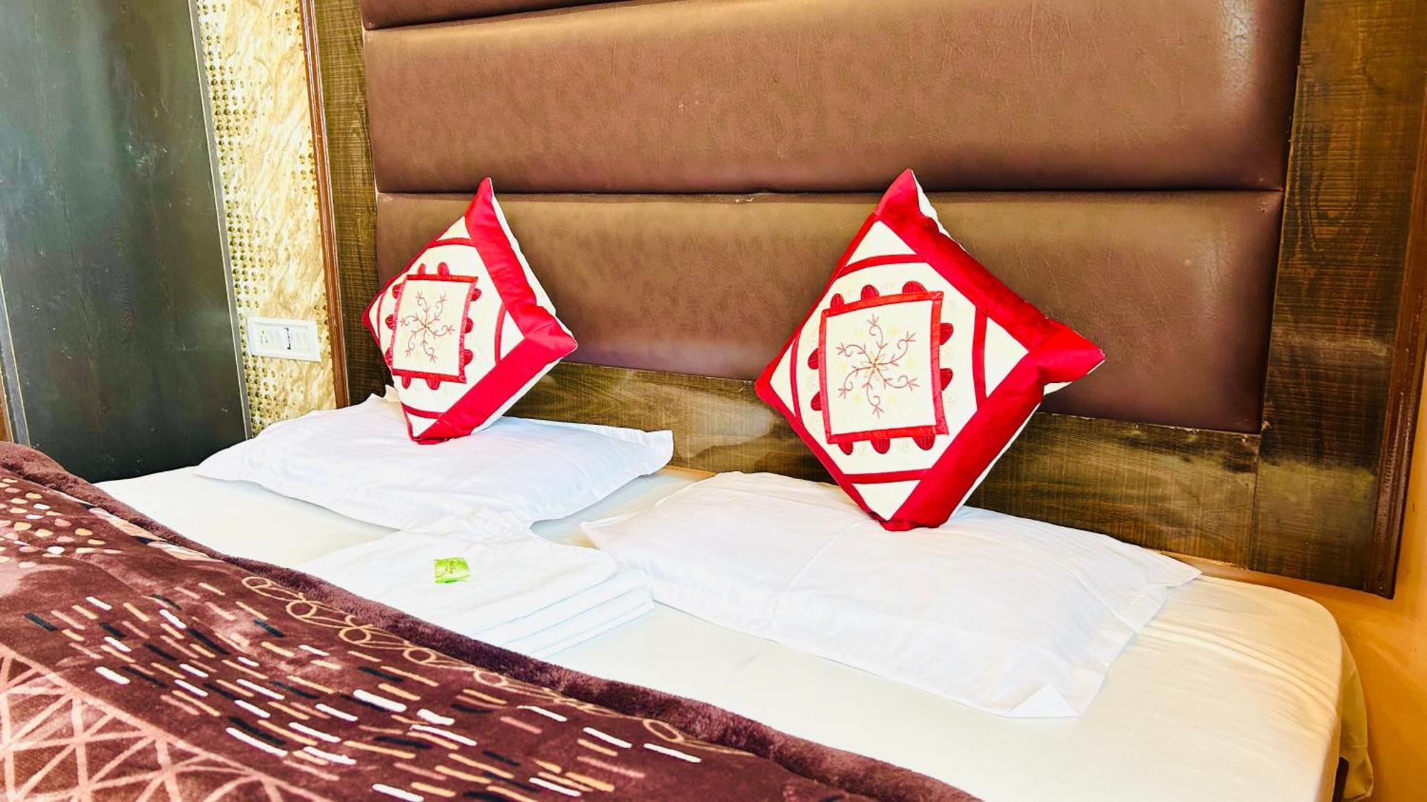Hanu Vatika The Family Choice Shimla Ngoại thất bức ảnh
